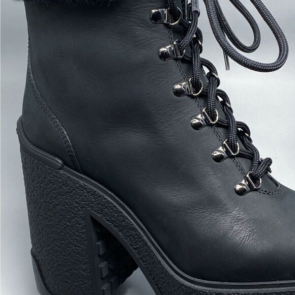 Moncler Claudia faux fur-trimmed nubuck ankle boot size 38 - Picture 13 of 16